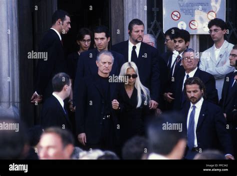 gruppo gianni versace spa milano|versace funeral.